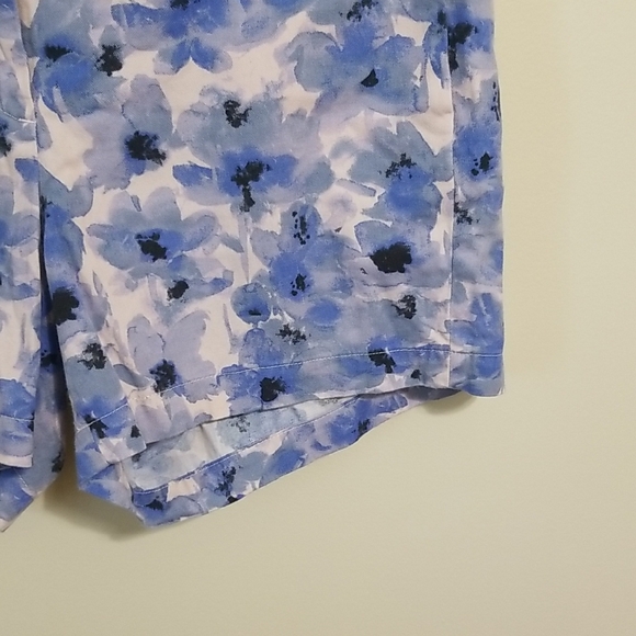 J.Crew 100% Cotton Womens Blue Pink Floral Stretch Chino Mid Rise Shorts Size 10 - Picture 3 of 11